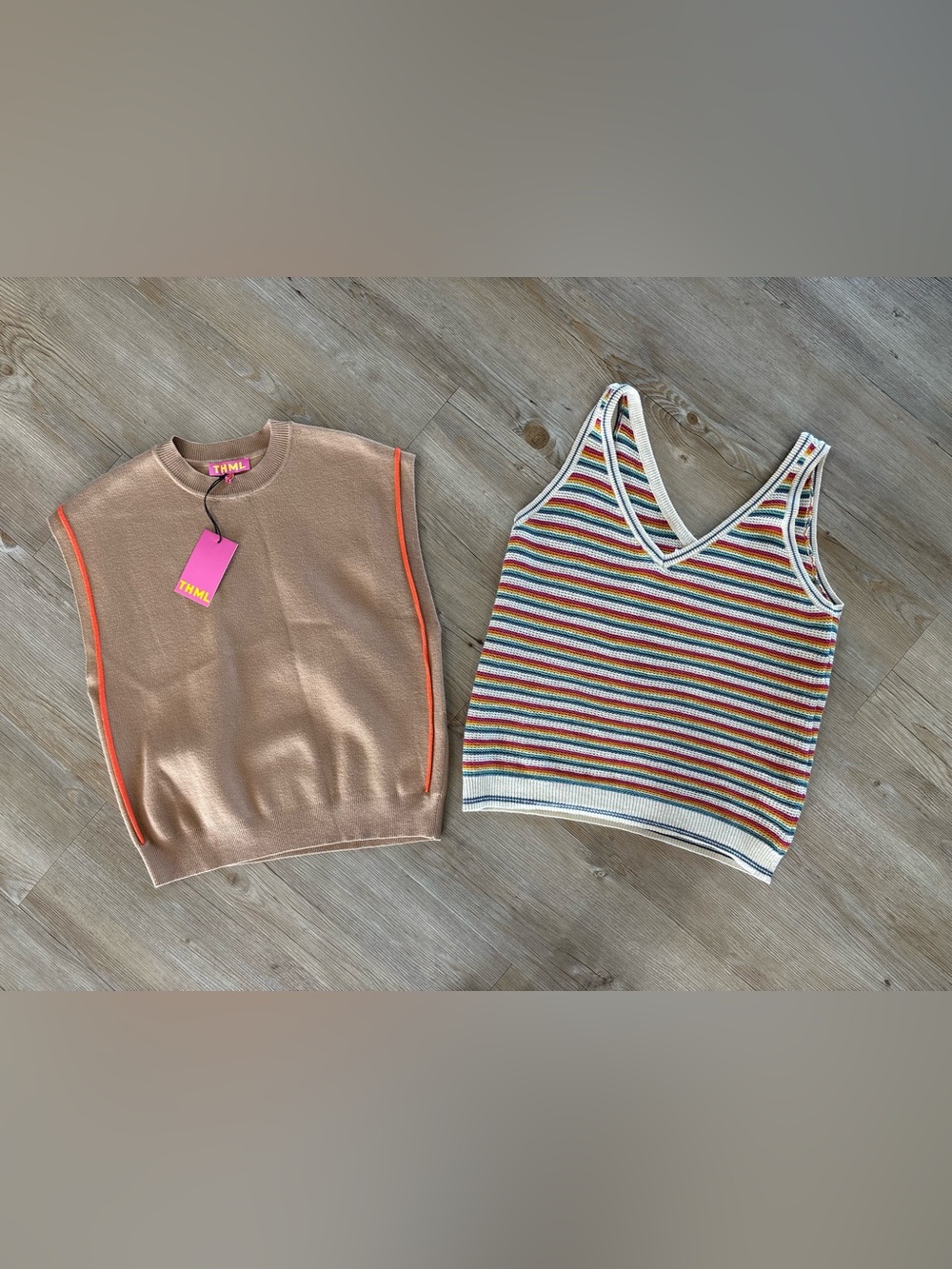 Set of 2 Women’s Tops